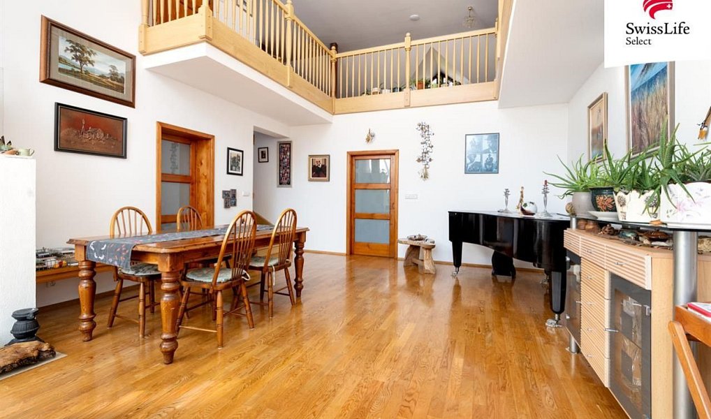 Prodej domu 417 m² s pozemkem 3 911 m², Třeboň – náhled fotky 5