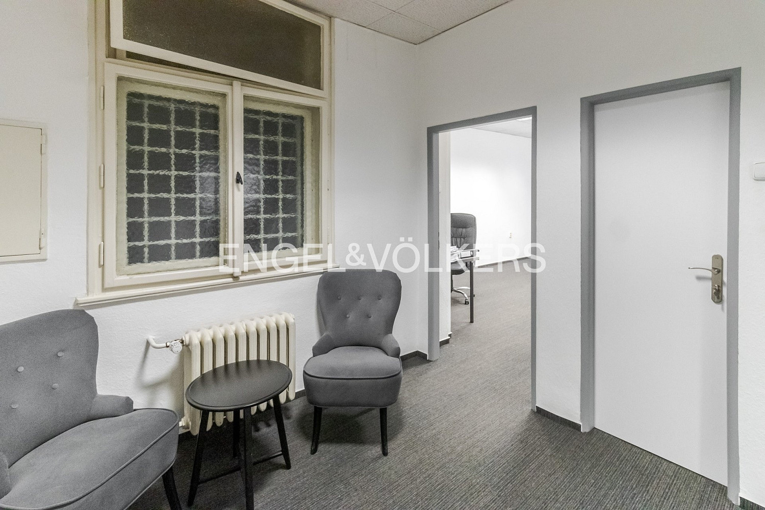 Pronájem kanceláře 92 m² – pohled 5