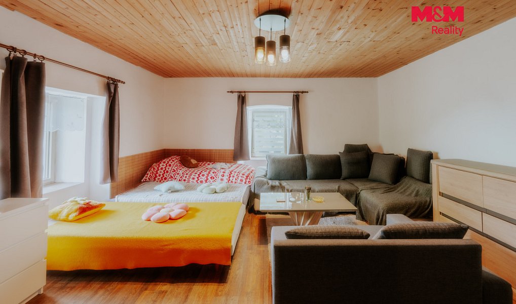 Prodej domu 250 m² s pozemkem 875 m², Kadov – náhled fotky 11