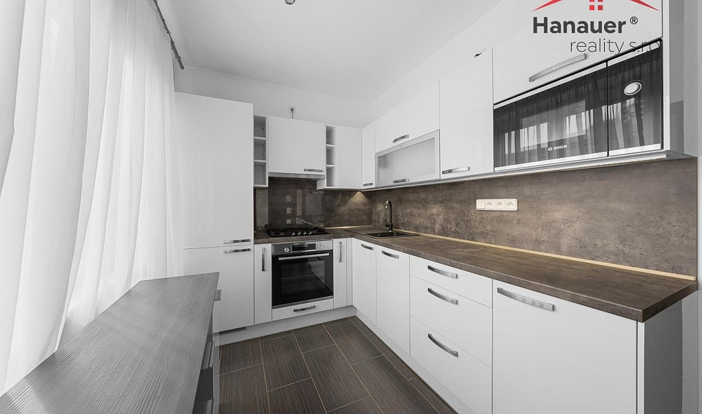 Prodej bytu 3+1 63 m², Děčín – náhled fotky 2