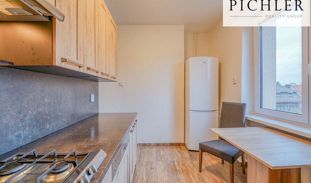 Pronájem bytu 3+1 70 m², Plzeň – náhled fotky 11