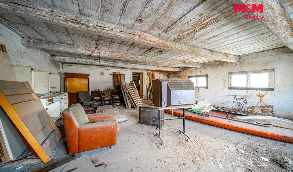 Prodej stavebního pozemku 3 672 m², Křešice – náhled fotky 27