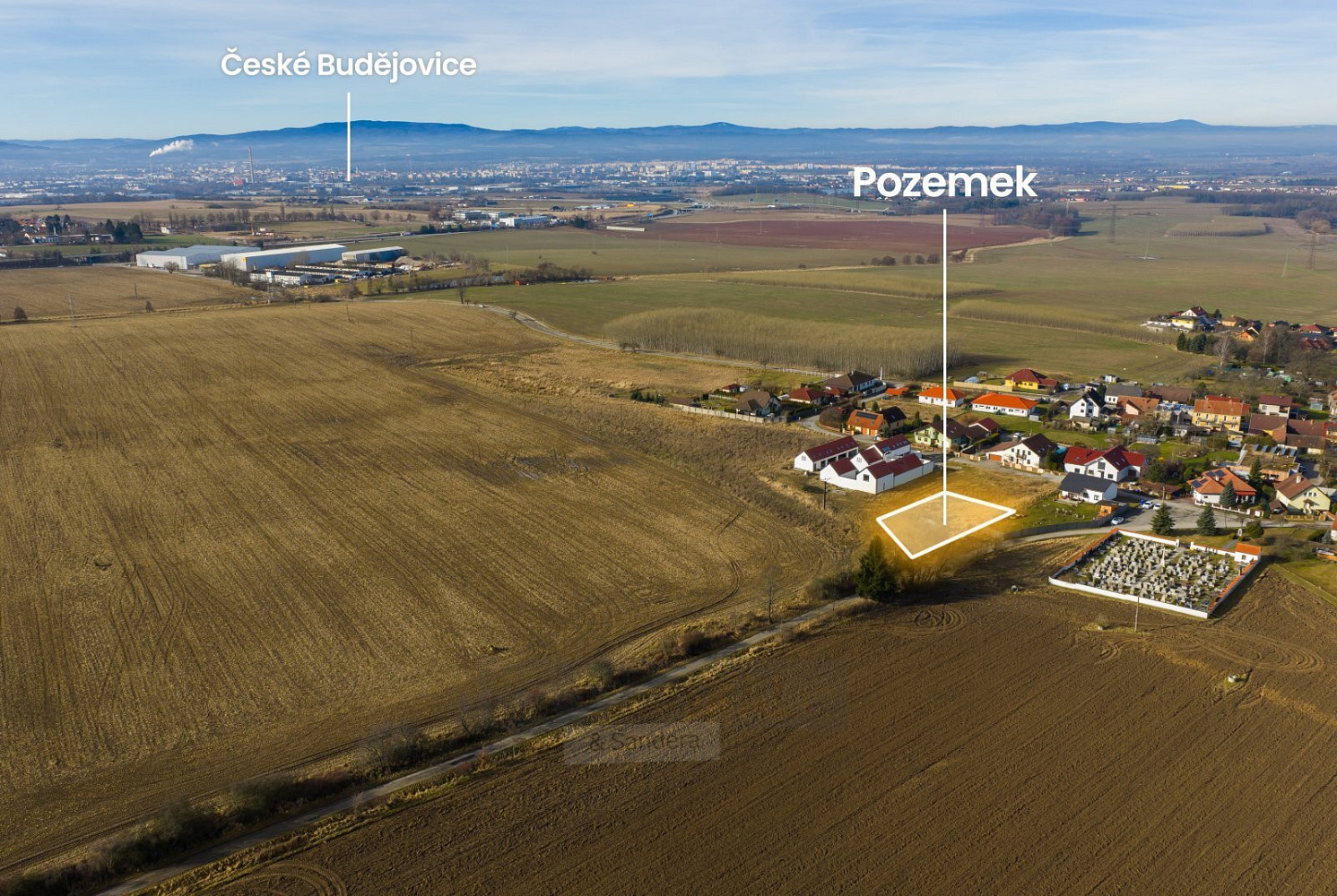 Prodej stavebního pozemku 1 004 m²