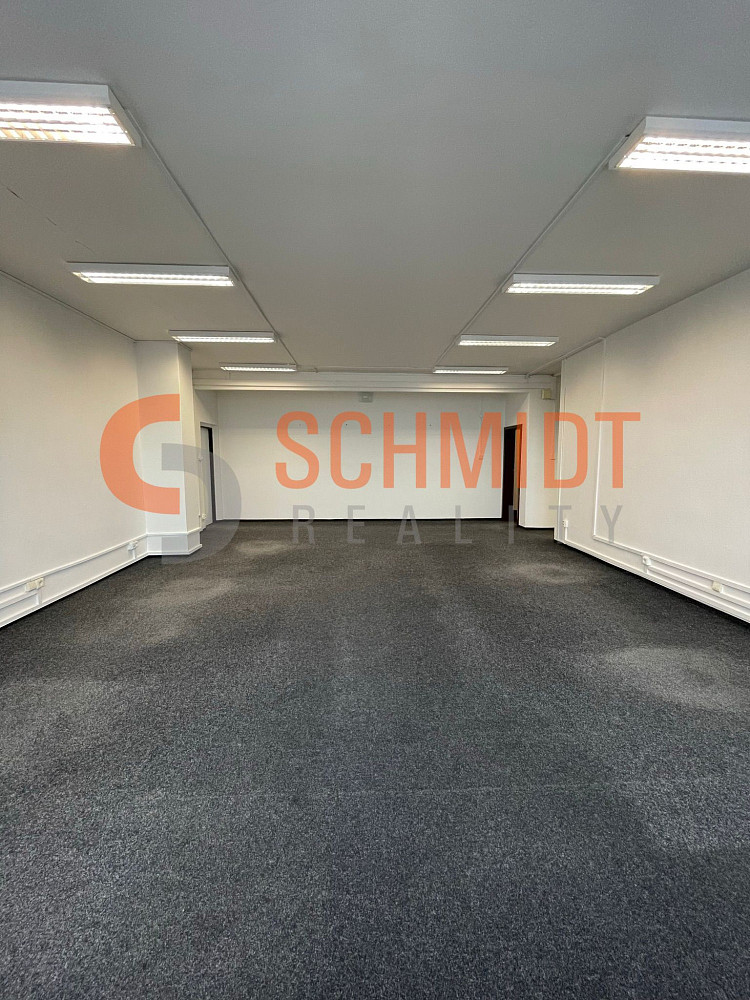 Pronájem kanceláře 362 m² – fotografie 4