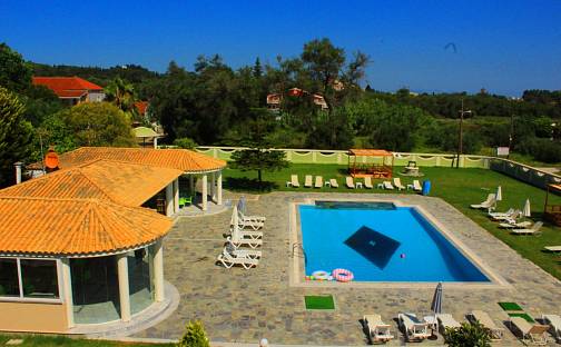 Prodej ubytovacího objektu 490 m², Korfu, Jónské Ostrovy, Řecko