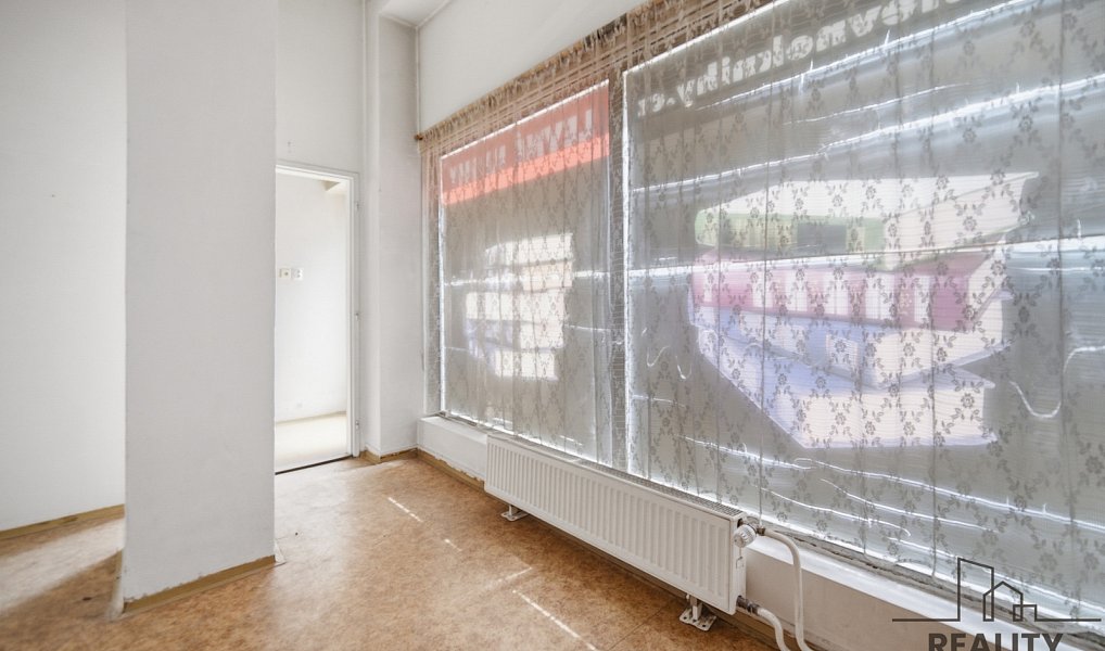 Pronájem obchodních prostor 250 m², Pardubice – náhled fotky 10