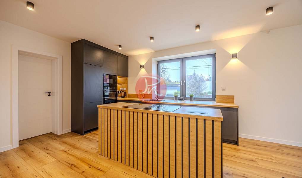 Pronájem domu 194 m² s pozemkem 1 000 m², Ostrava – náhled fotky 6