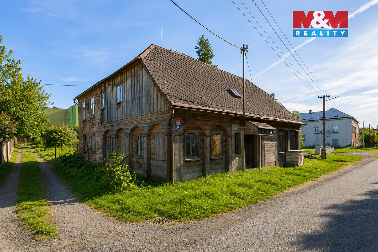 Prodej domu 200 m² s pozemkem 1 221 m² — photo 2