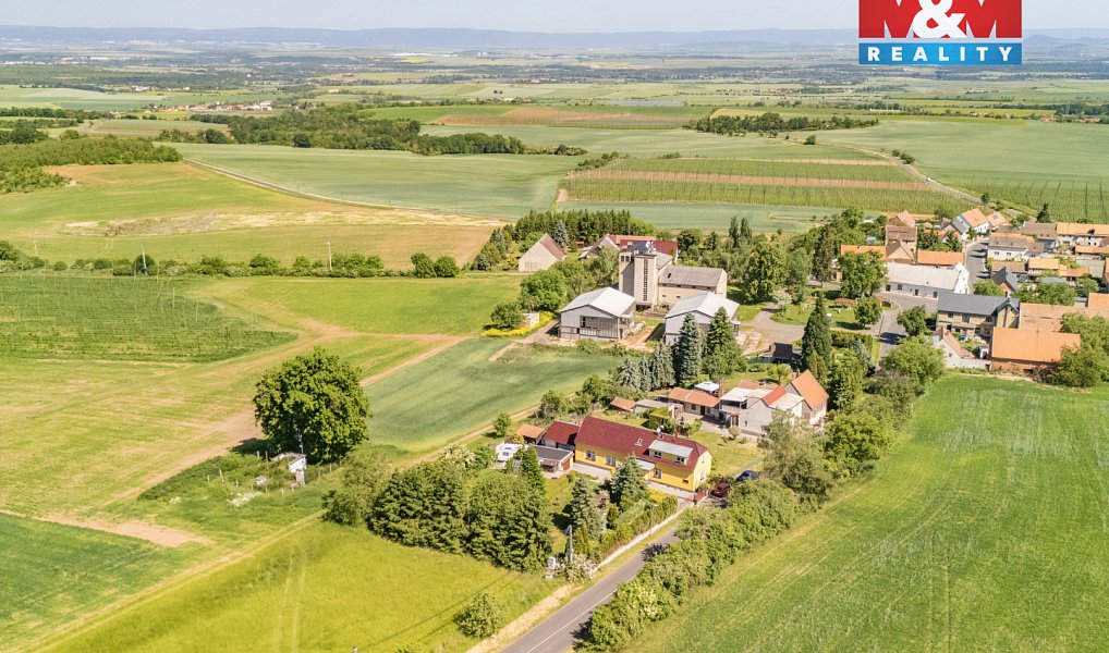 Prodej domu 160 m² s pozemkem 1 340 m², Tuchořice – náhled fotky 30