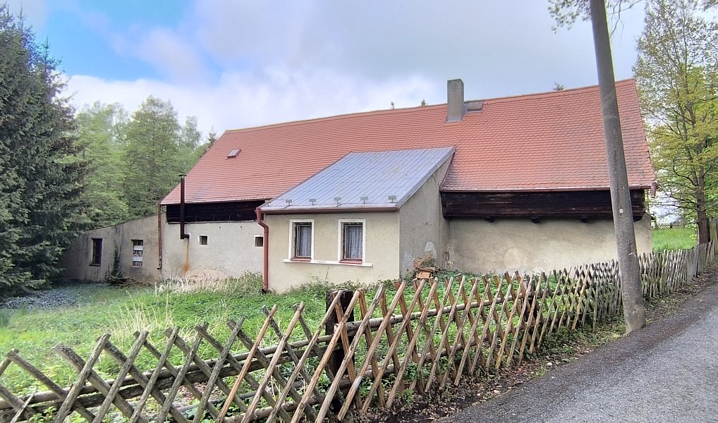 Prodej domu 321 m² s pozemkem 3 298 m², Okrouhlá – náhled fotky 12