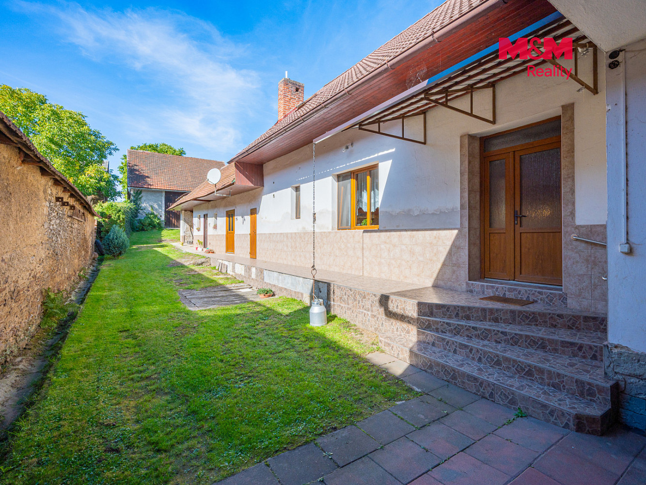 Prodej domu 145 m² s pozemkem 1 018 m²