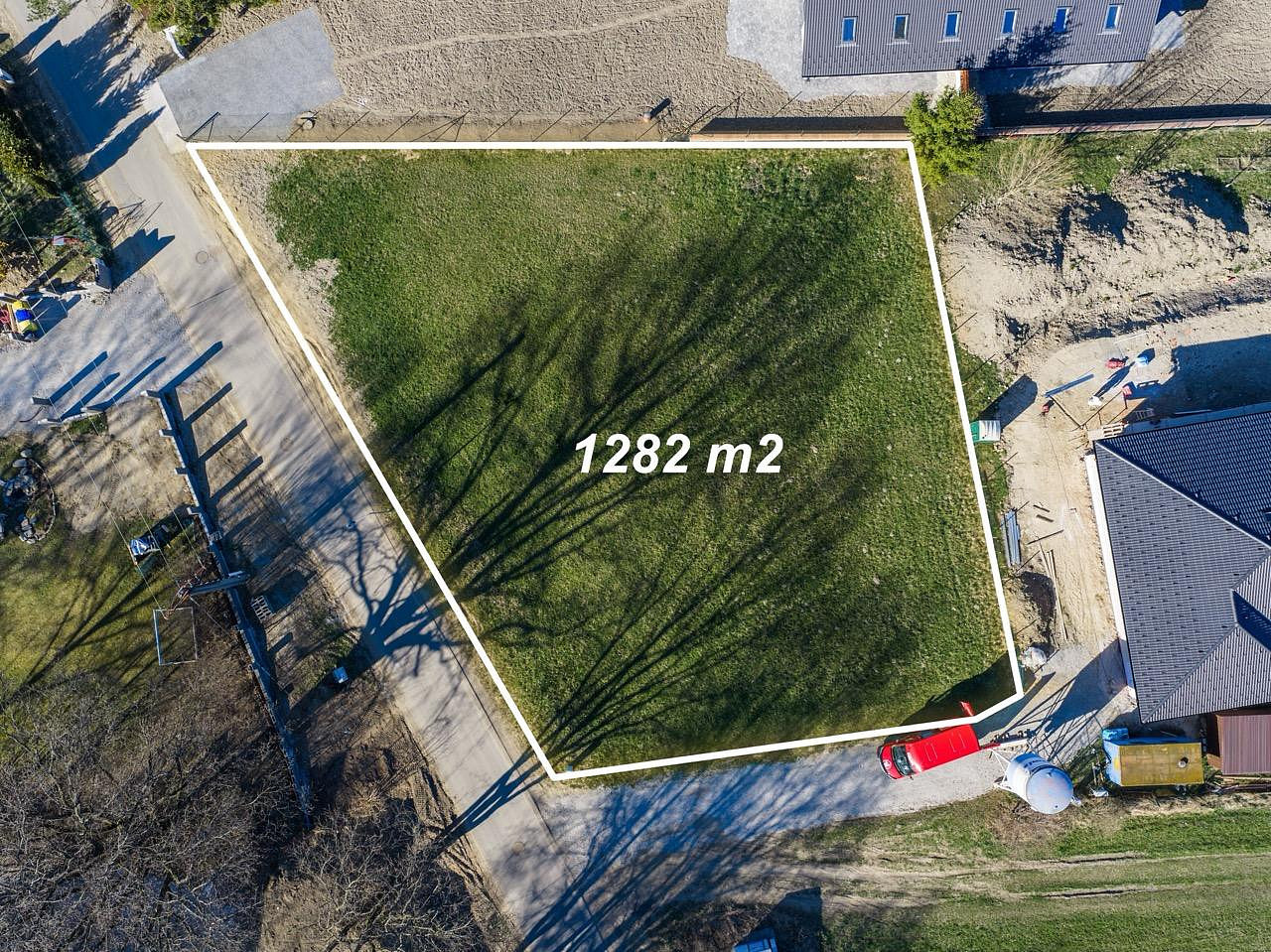 Prodej stavebního pozemku 1 282 m²