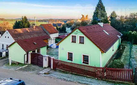 Prodej domu 151 m² s pozemkem 650 m², Čečovice, okres Plzeň-Jih