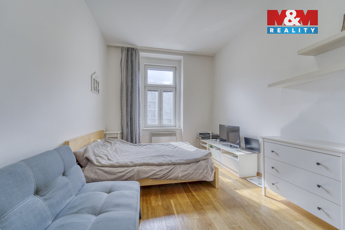 Prodej bytu 1+kk 63 m² – pohled 3