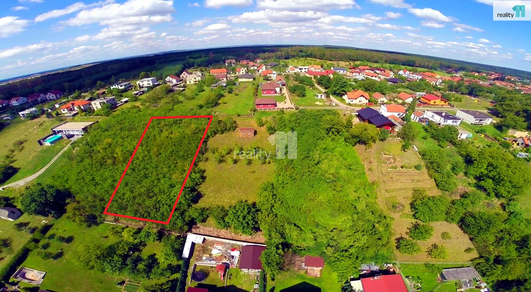Prodej stavebního pozemku 1 733 m²