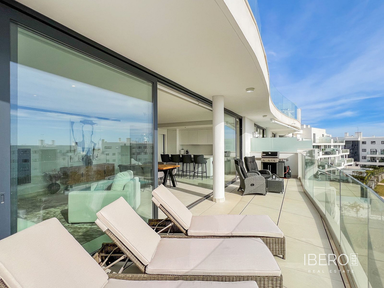 Prodej bytu 4+kk 131 m², Higueron