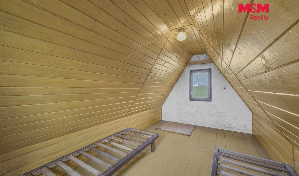 Prodej chaty/chalupy 14 m² s pozemkem 347 m², Hradec Králové – náhled fotky 13