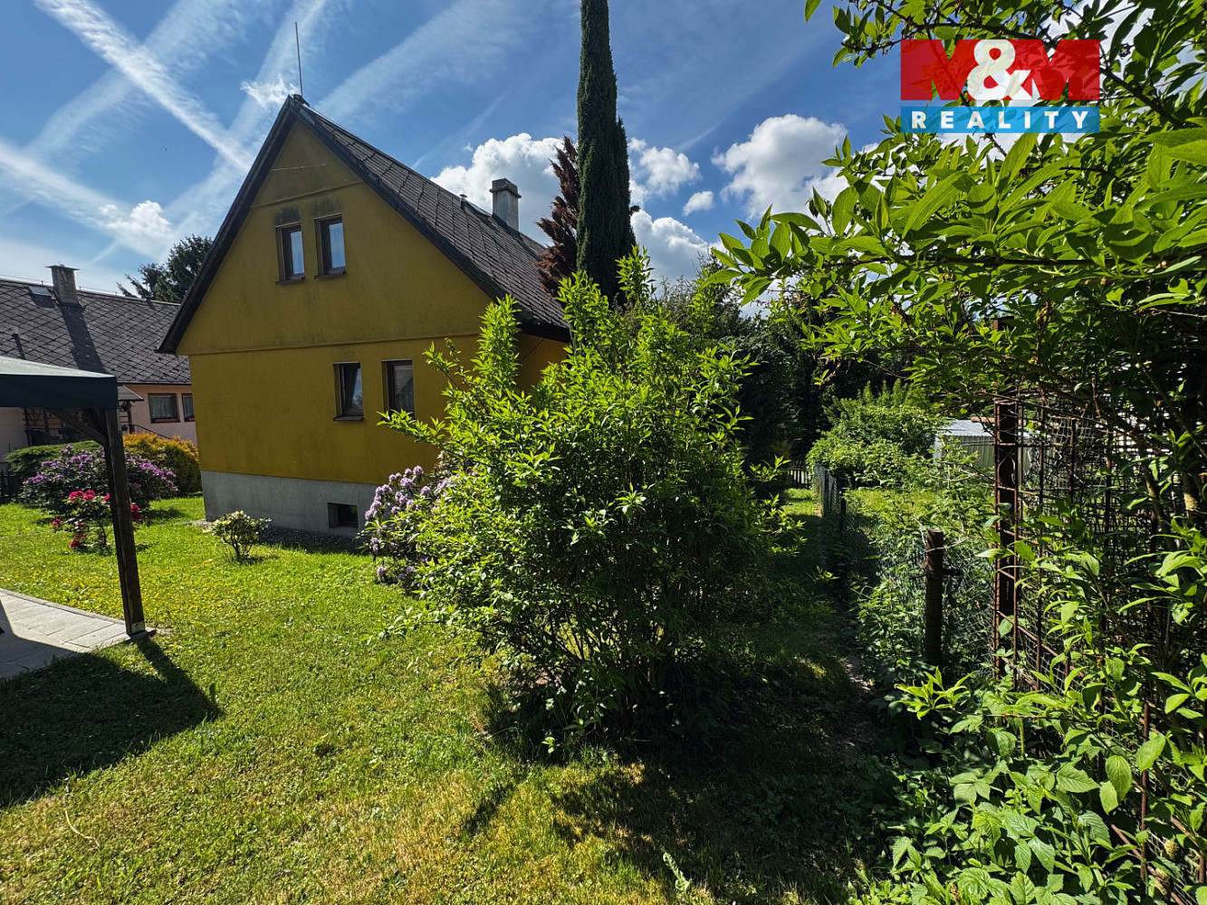 Prodej domu 192 m² s pozemkem 689 m² — photo 2