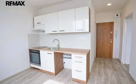 Pronájem bytu 1+1 31 m², Dobrovského, Prostějov