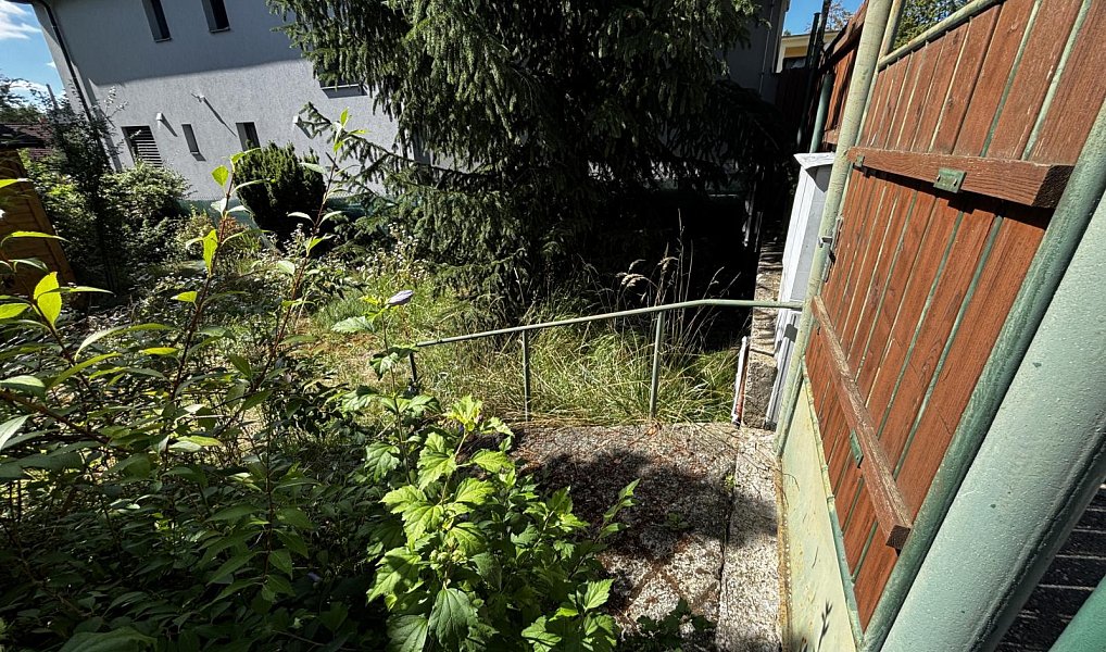Prodej stavebního pozemku 145 m², Benešov – náhled fotky 5