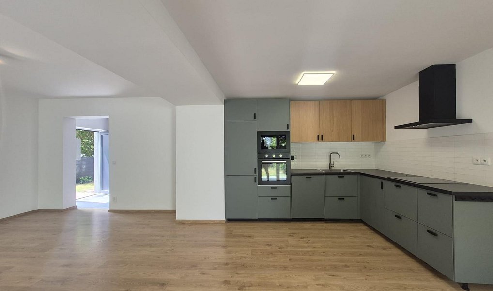 Pronájem domu 120 m² s pozemkem 350 m², Praha – náhled fotky 20