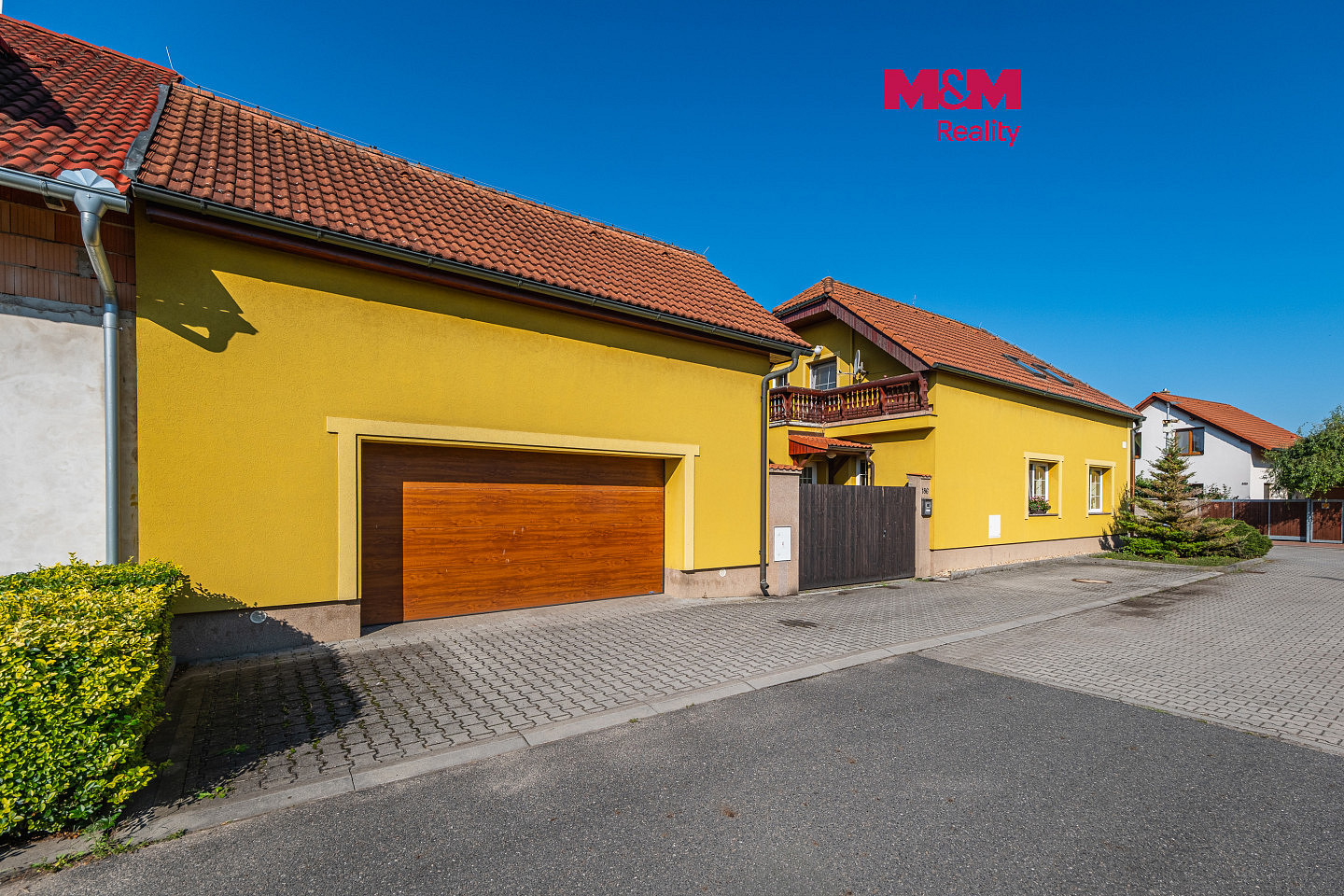 Prodej domu 370 m² s pozemkem 648 m²