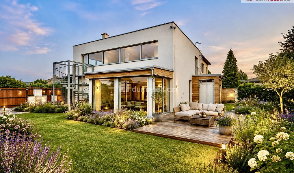 Prodej domu 168 m² s pozemkem 565 m², Praha – náhled fotky 4