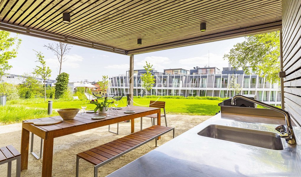 Pronájem bytu 2+kk 72 m², Praha – náhled fotky 21
