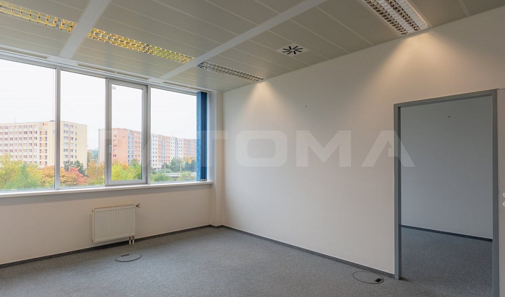 Pronájem kanceláře 393 m², Praha – náhled fotky 7
