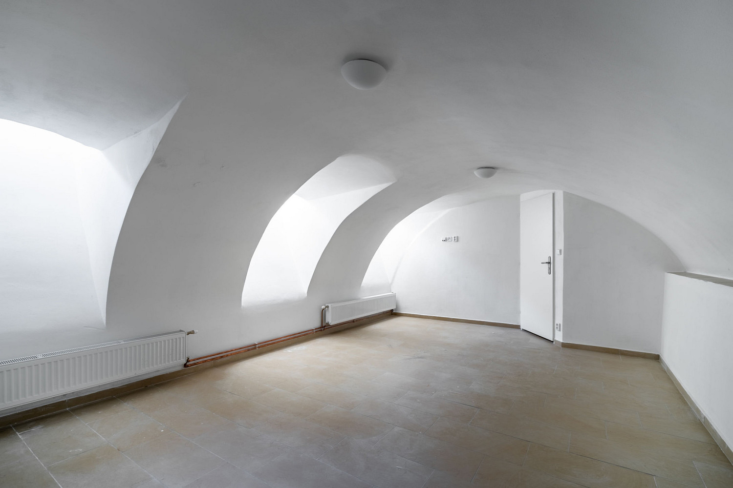 Pronájem kanceláře 43 m² – fotografie 2