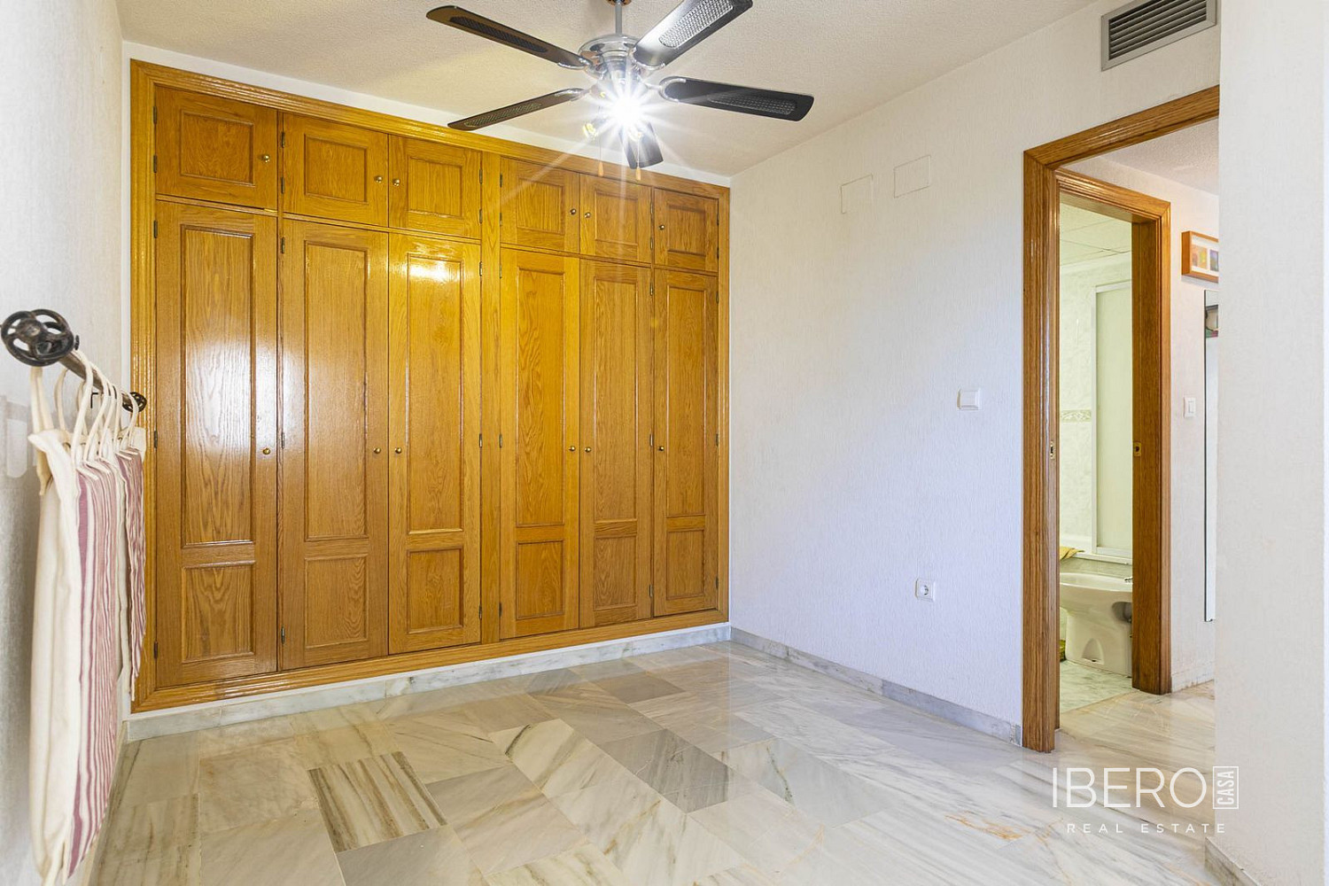 Prodej bytu 4+kk 92 m² — photo 4