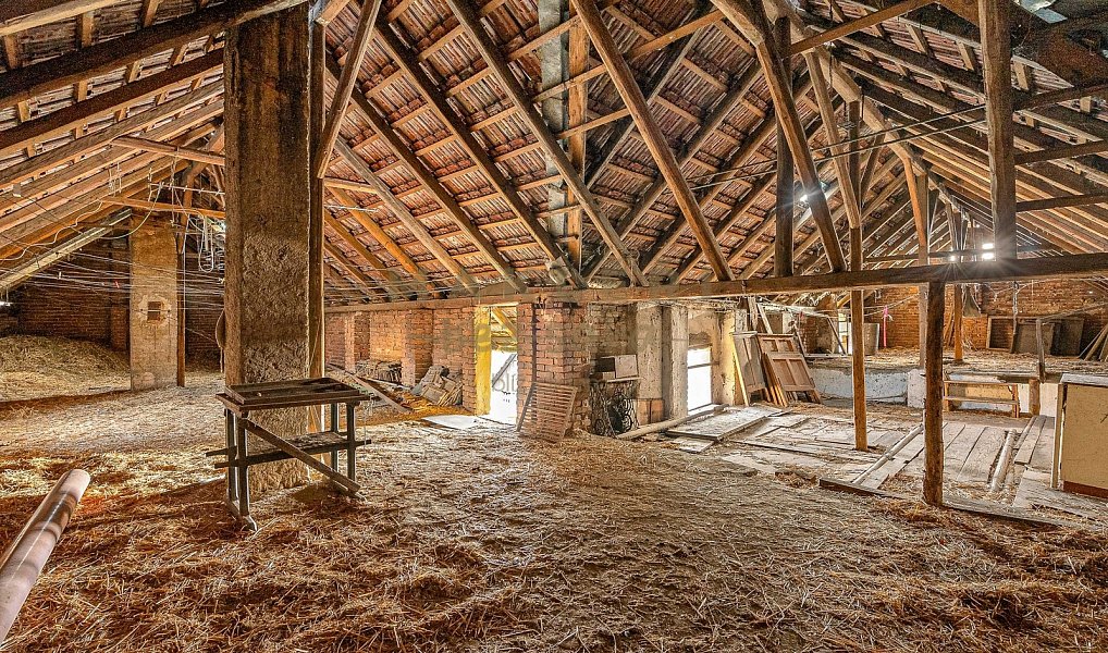 Prodej domu 400 m² s pozemkem 1 899 m², Cítov – náhled fotky 27