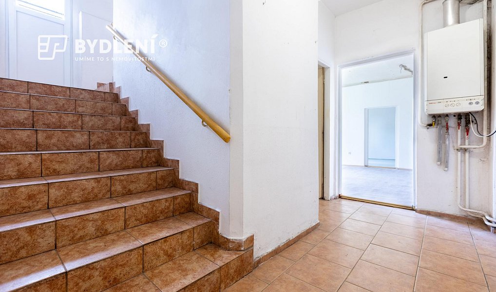 Prodej domu 314 m² s pozemkem 560 m², Krupka – náhled fotky 22