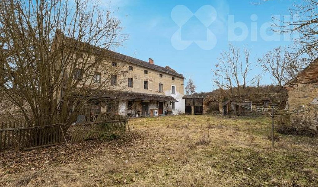 Prodej domu 950 m² s pozemkem 24 944 m², Jankov – náhled fotky 6
