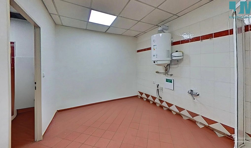 Pronájem obchodních prostor 860 m², Jihlava – náhled fotky 13