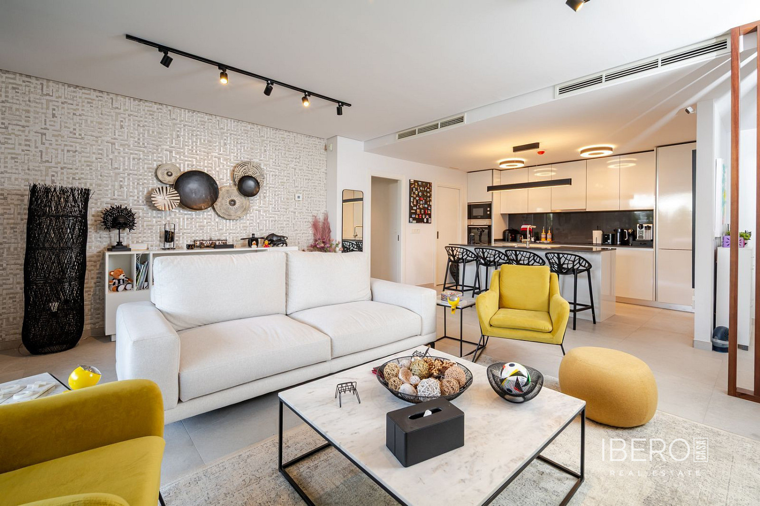 Prodej bytu 4+kk 92 m² — photo 3