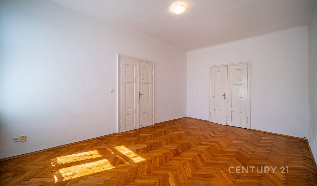 Prodej kanceláře 200 m², České Budějovice – náhled fotky 13