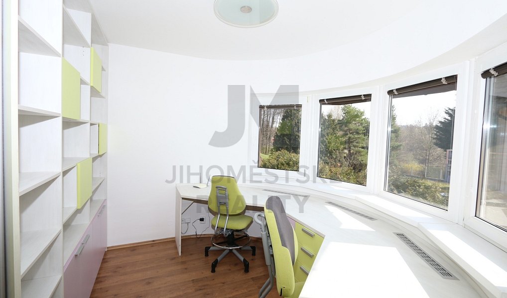 Pronájem bytu 3+1 110 m², Dolní Břežany – náhled fotky 10
