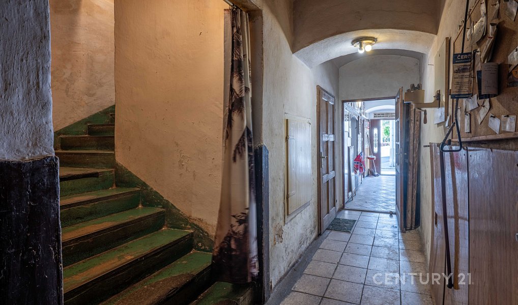 Prodej restaurace 458 m², Stachy – náhled fotky 20