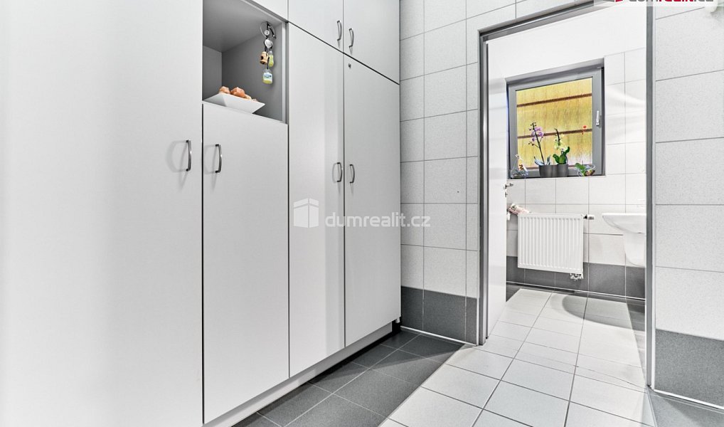 Prodej domu 296 m² s pozemkem 3 134 m², Děčín – náhled fotky 31