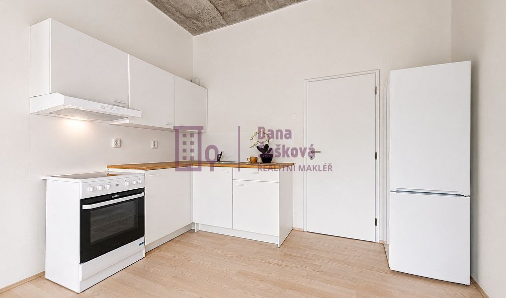 Pronájem bytu 2+kk 34 m², Jindřichův Hradec – náhled fotky 5