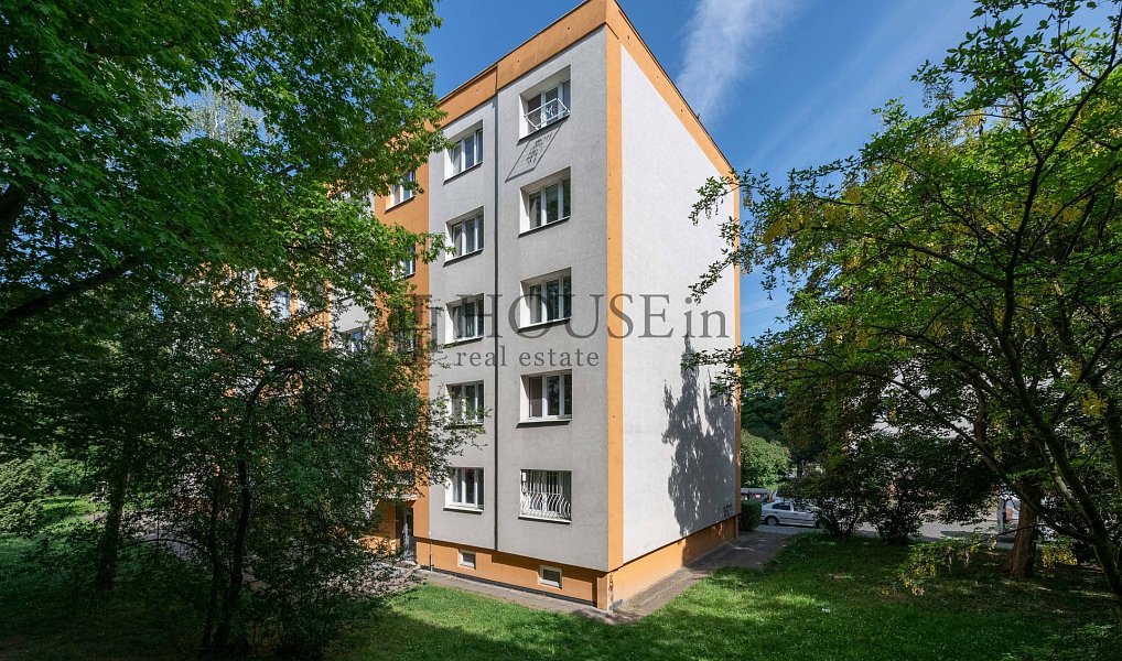 Prodej bytu 2+1 49 m², Praha – náhled fotky 24