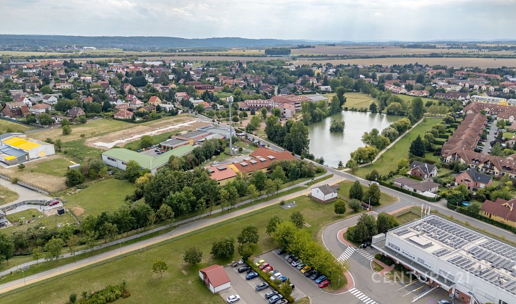 Prodej bytu 2+kk 45 m², Jesenice – náhled fotky 27