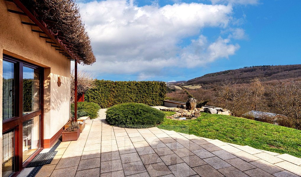 Prodej domu 262 m² s pozemkem 2 154 m², Králův Dvůr – náhled fotky 13
