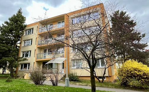 Prodej bytu 3+1 57 m², Mirovická, Praha 8 - Kobylisy