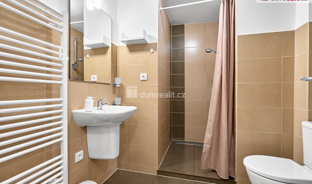 Prodej ubytovacího objektu 400 m², Jáchymov – náhled fotky 14
