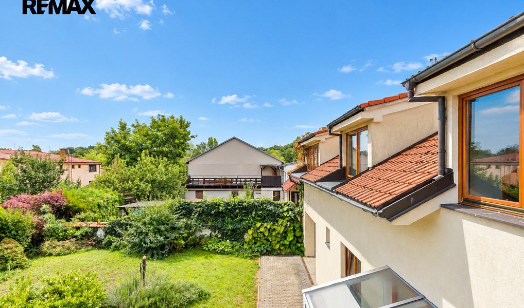 Pronájem bytu 3+kk 126 m², Praha – náhled fotky 19