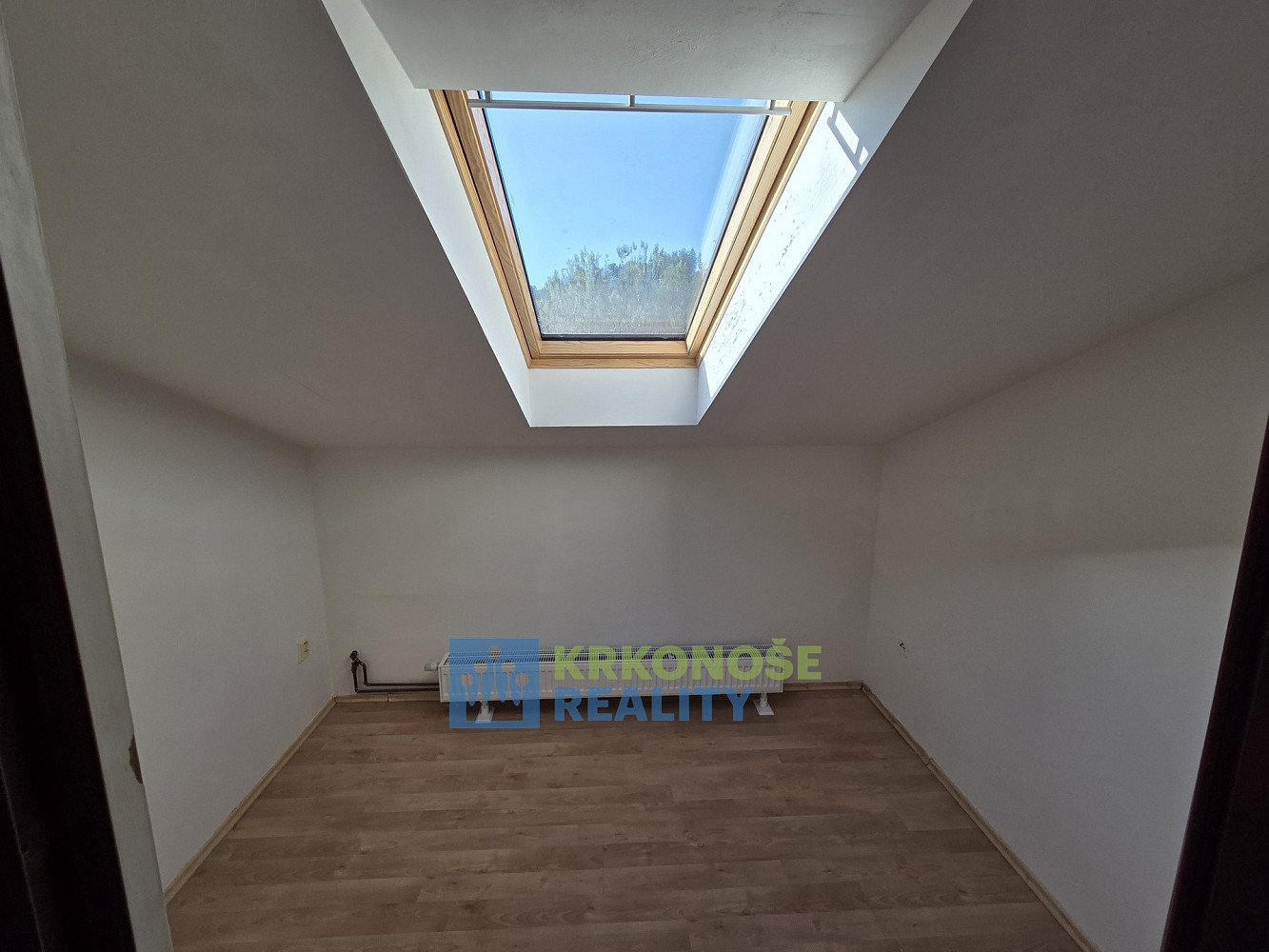 Pronájem bytu 2+kk 58 m² – fotografie 3