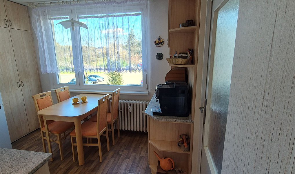 Prodej bytu 3+1 63 m², Turnov – náhled fotky 4