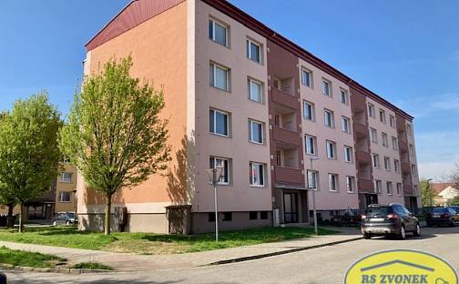 Pronájem bytu 2+1 57 m², Nádražní, Chropyně, okres Kroměříž